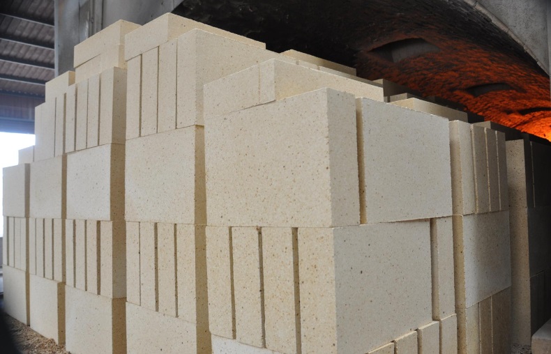 high alumina bricks have different functions